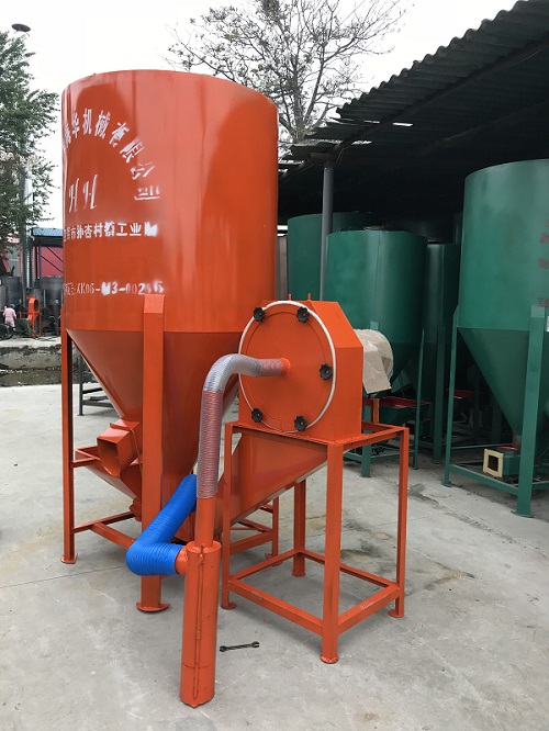 小型飼料粉碎機(jī)、制粒機(jī)在飼料生產(chǎn)中的關(guān)鍵功能與價值